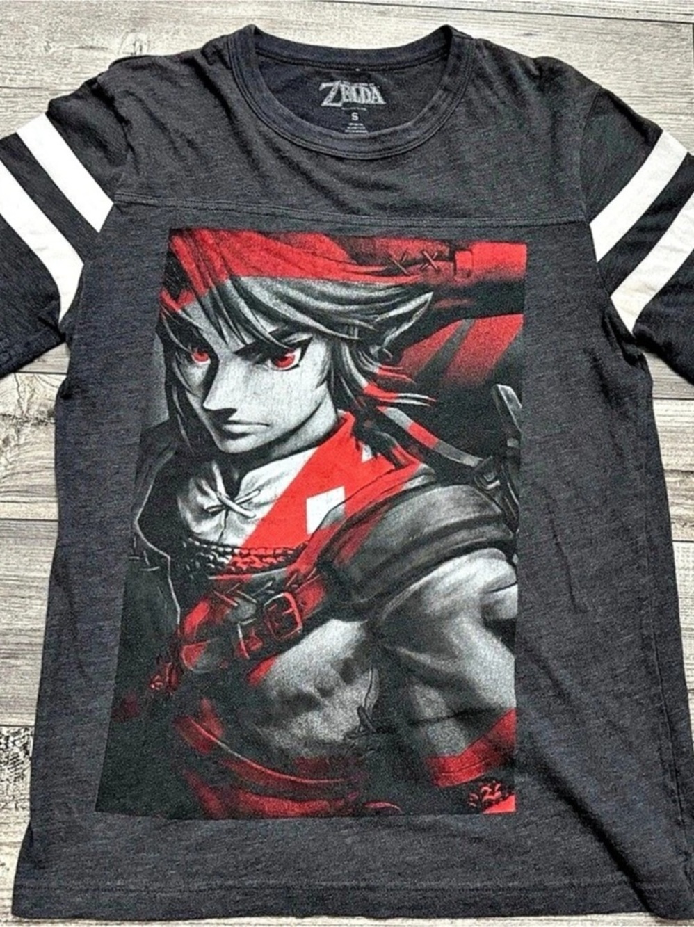 Nintendo The Legend of Zelda graphic tee Graphic Tee Size Small